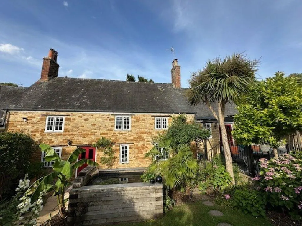 Main Street, Middleton, LE16, photo 21