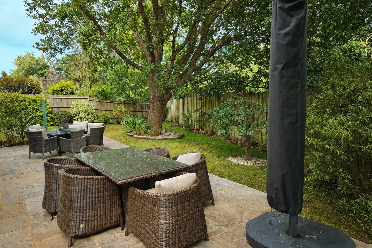 Virginia Water, Surrey, GU25 4JA, photo 17