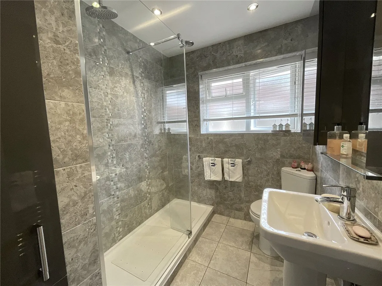 The Meadway, Highcliffe, Dorset, BH23, photo 9