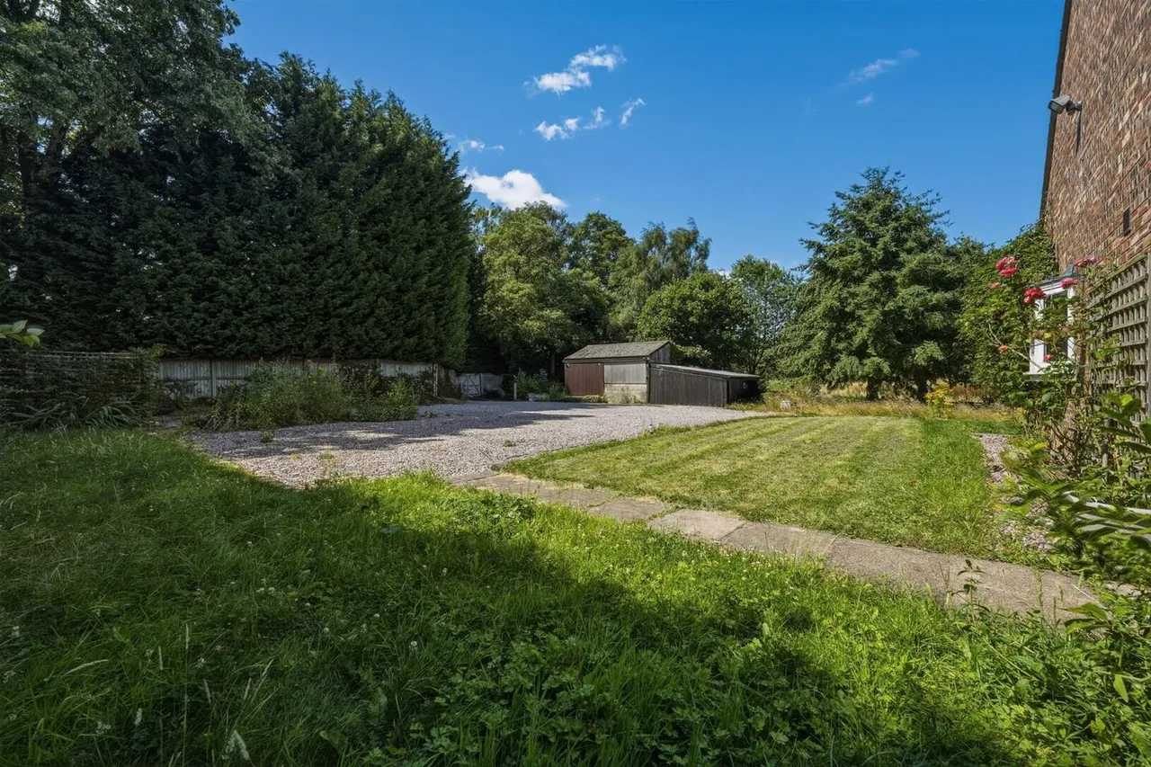 Fanshawe Lane, Henbury, Macclesfield, photo 18