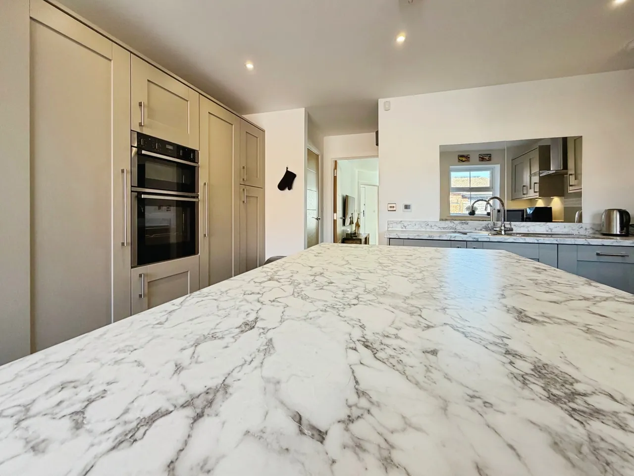 Robert Way, Mytchett, GU16, photo 11