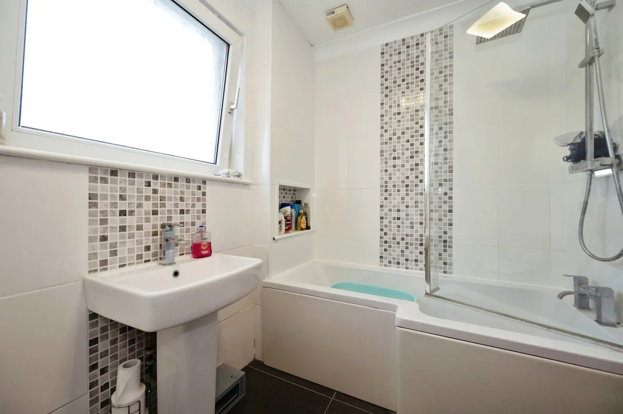 Ilex Walk, Hayling Island, PO11, photo 14
