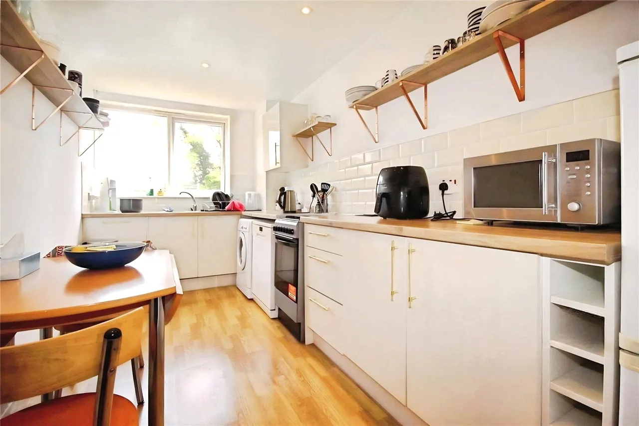 Albury Road, Guildford, GU1, photo 3