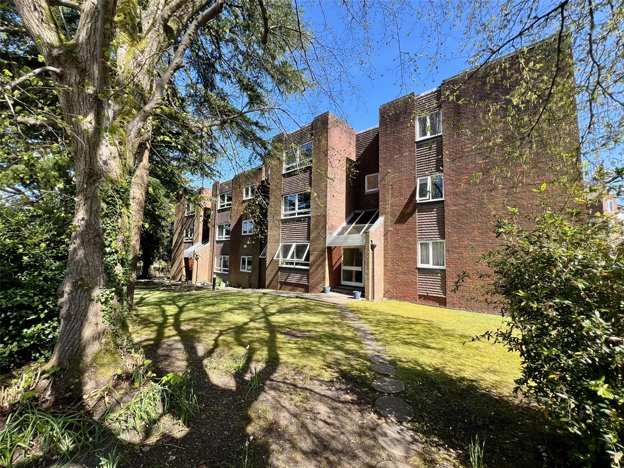 1 bed flat for sale, Albury Road, Guildford, GU1