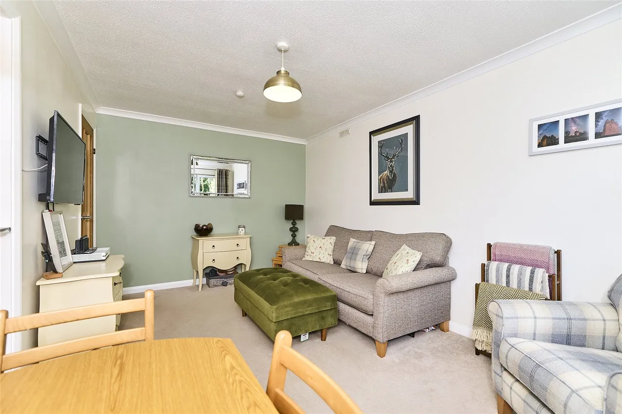 Fairview Drive, Danestone, AB22, photo 3