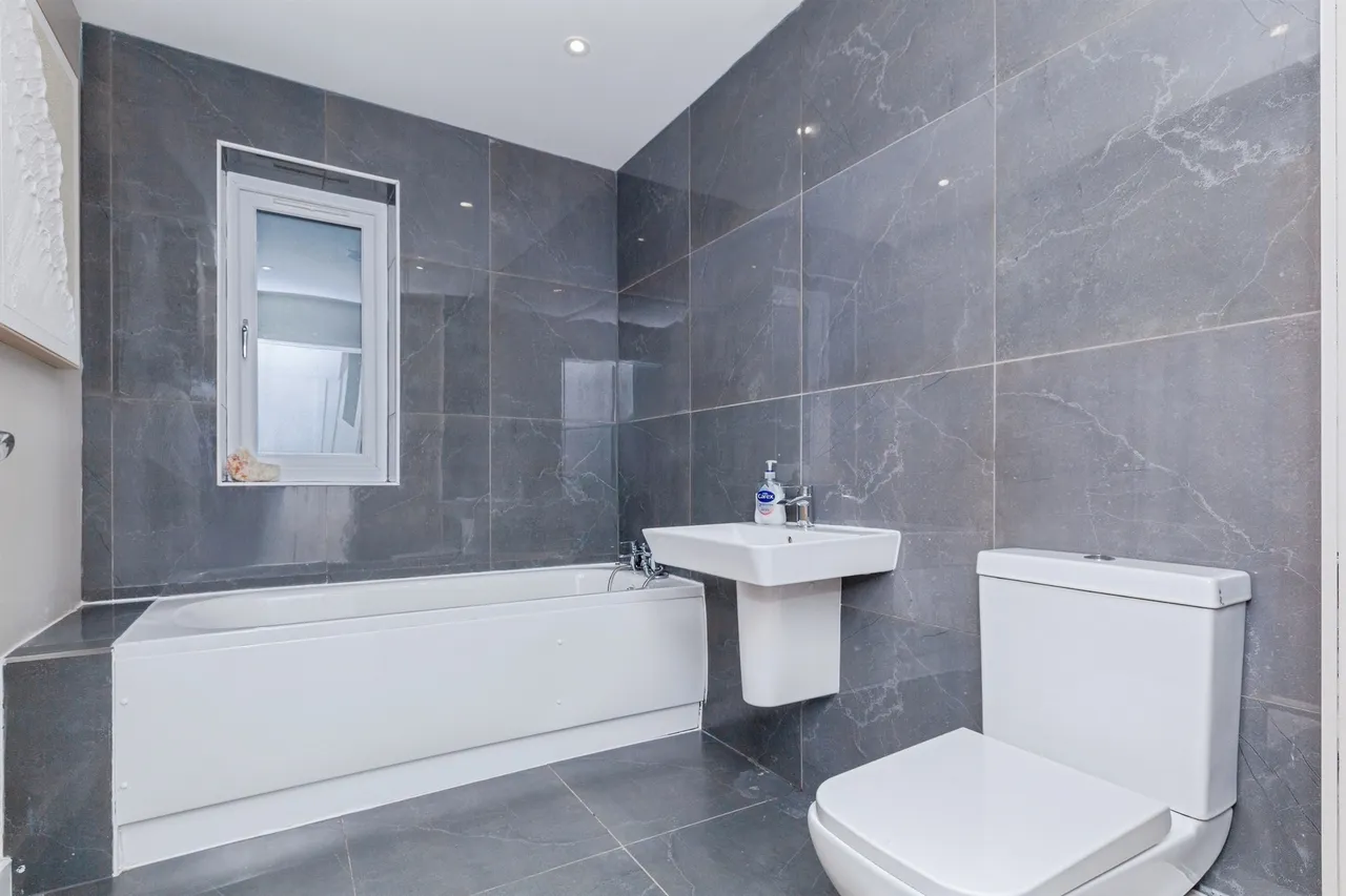 Harrowfield Close, Nuneaton, photo 7