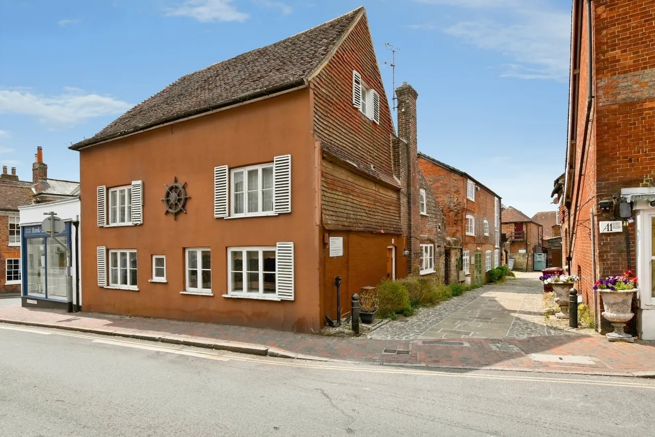 East Street, Petworth, GU28, photo 2