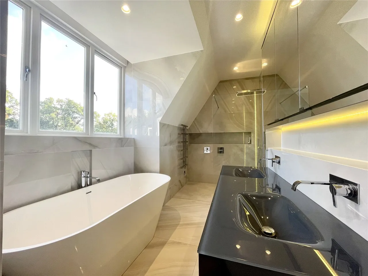 The Residence, Camlet Way, Hadley Wood, Hertfordshire, EN4 0NX, photo 9