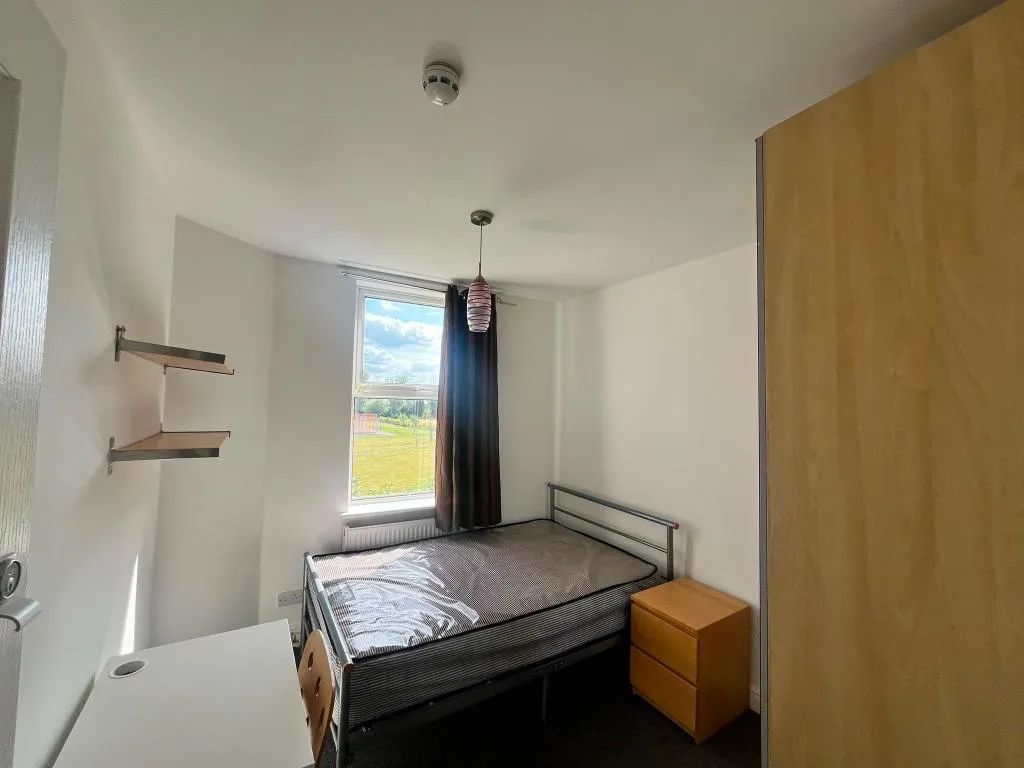 Filey Road, Fallowfield, M14, photo 4
