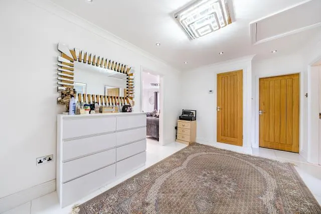 Oxford Road, Kidlington, OX5, photo 13