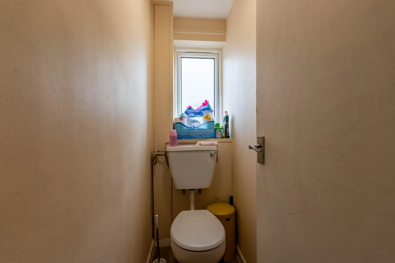 Wycliffe Gardens, Shipley, BD18, photo 9
