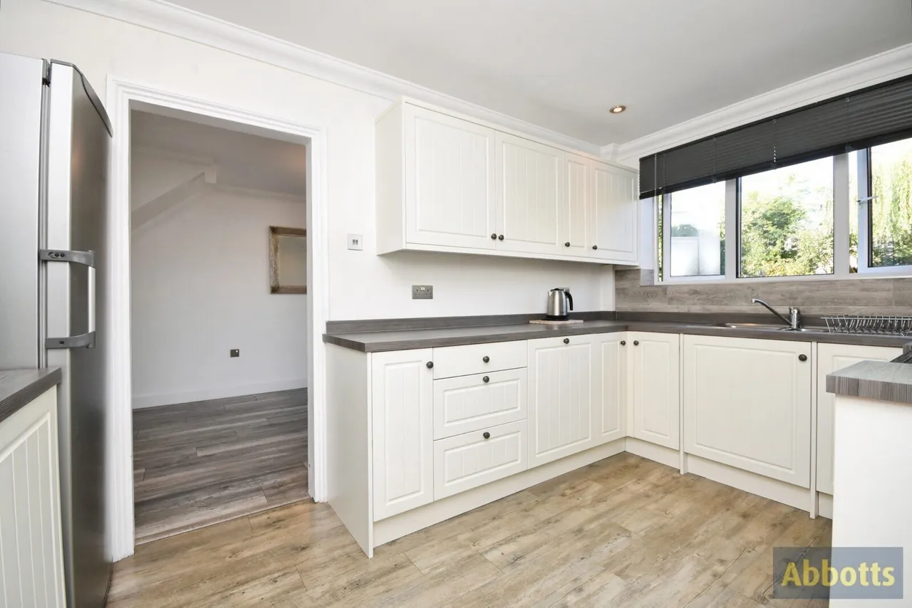 Avondale Road, Rayleigh, Essex, SS6, photo 9