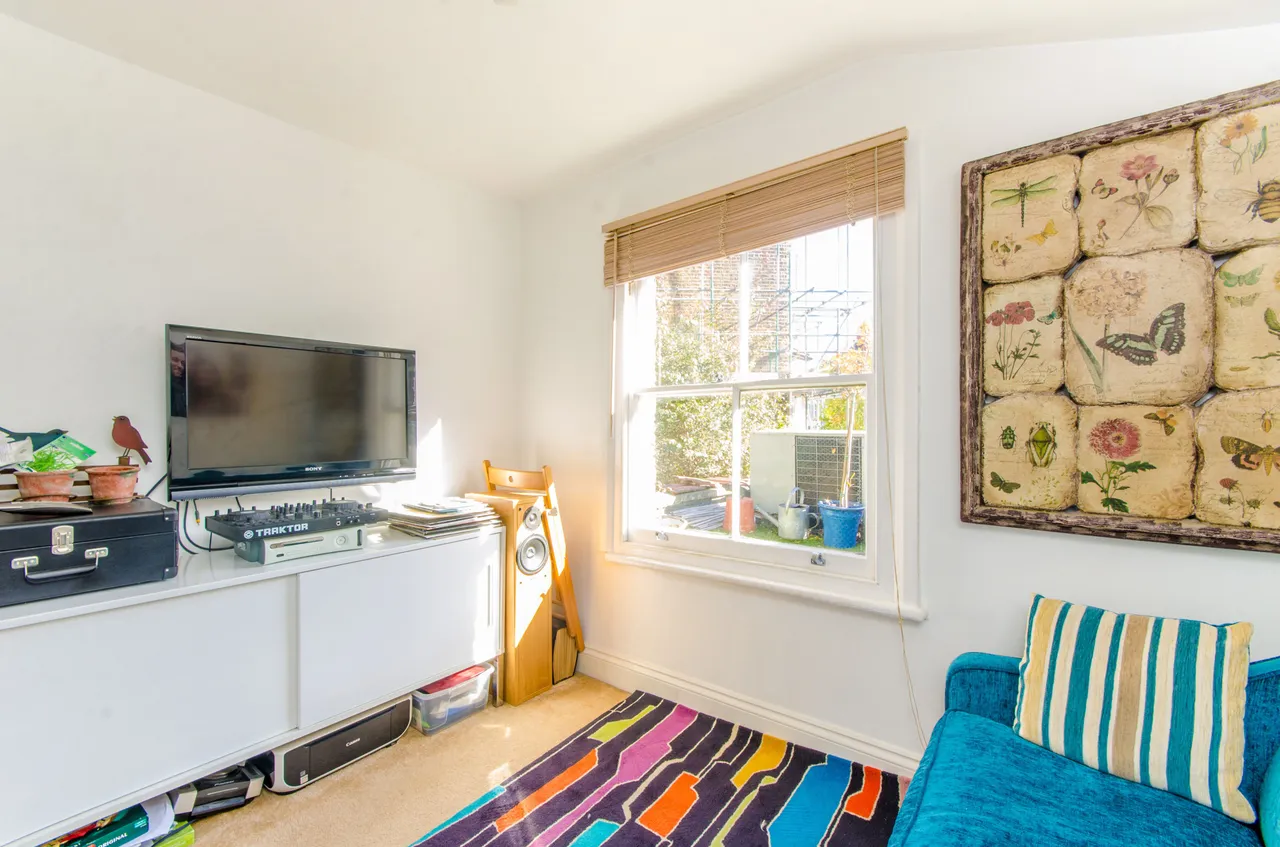 Flat A, 231 Blackstock Road, London, photo 7