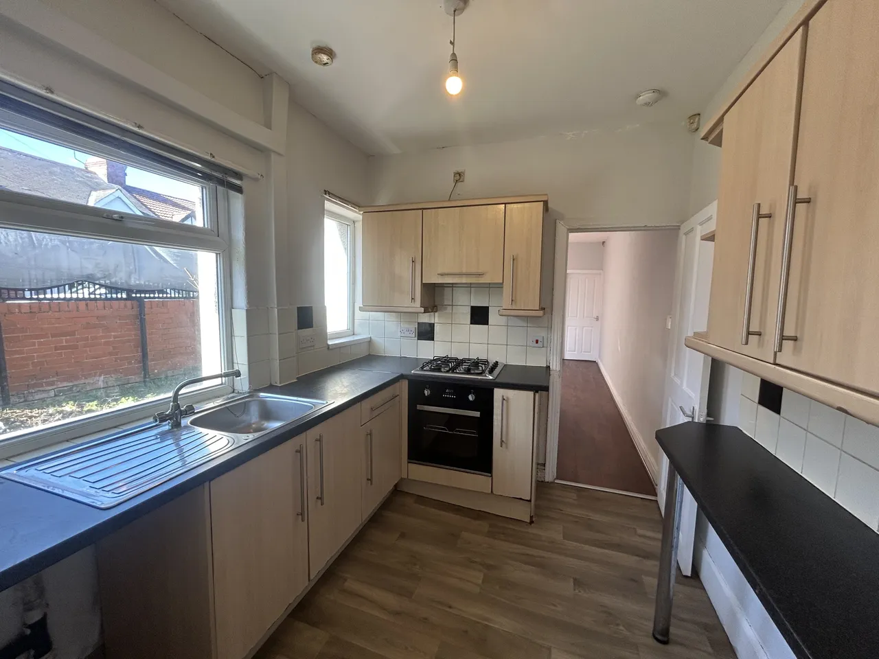 Scarsdale Street, Dinnington, S25, photo 4