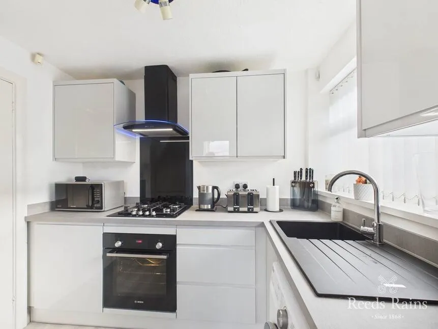 Faverdale Avenue, Middlesbrough, North Yorkshire, TS5, photo 8