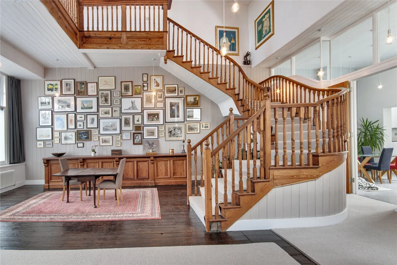 5 bed house for sale — High Street, Oxted, Surrey, RH8