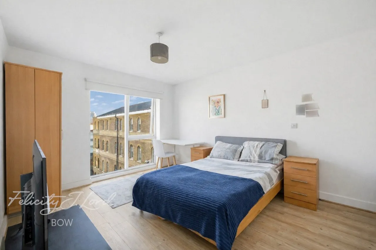 St Clements Avenue, London, photo 11