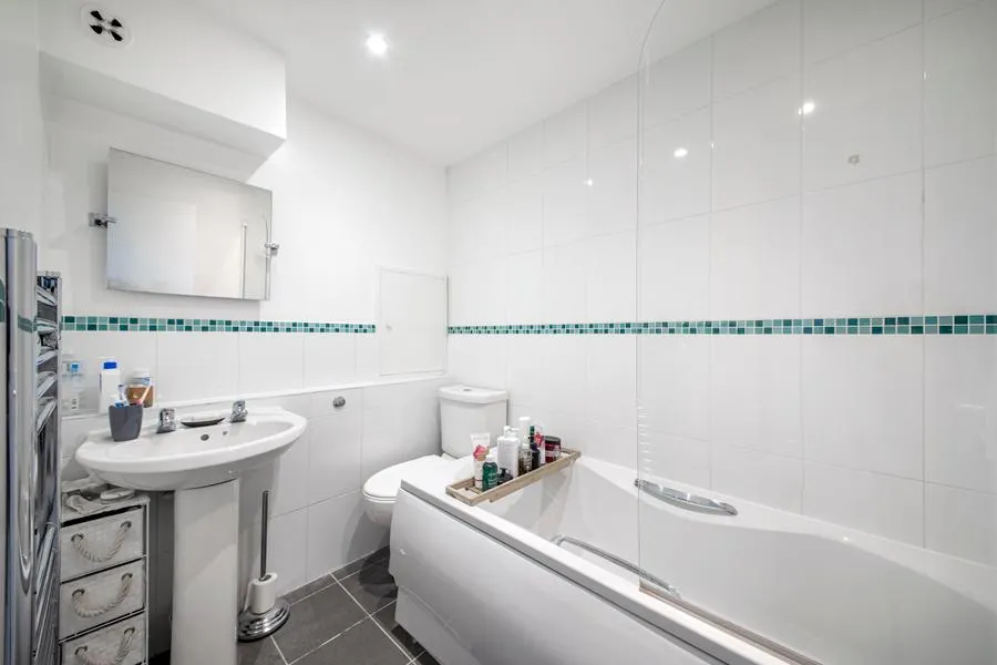 Battersea Church Road, London, SW11, photo 11