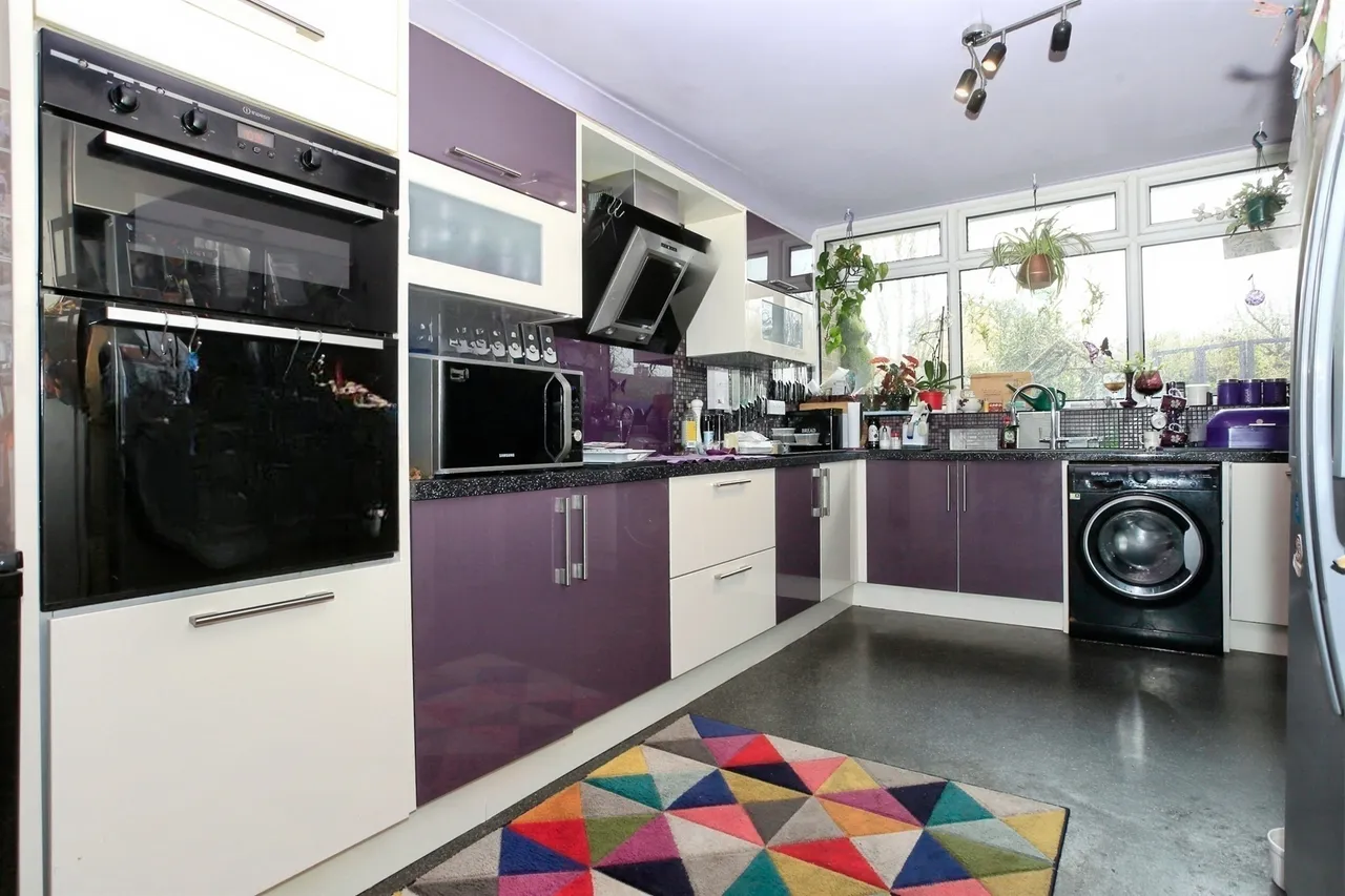 4 bed house for sale, Bramall Court Peterborough, PE3
