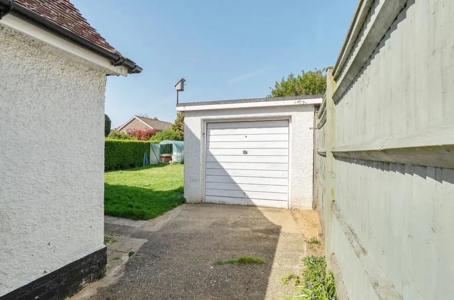 Felpham Way, Bognor Regis, PO22, photo 14