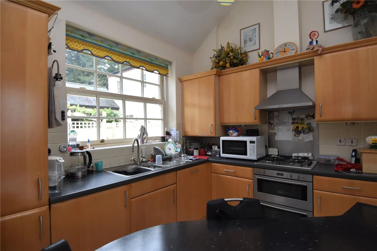 Stable Court, Hadzor, Droitwich, Worcestershire, WR9 7EX, photo 6