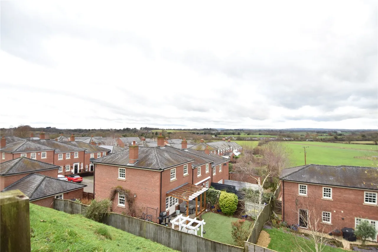 Stable Court, Hadzor, Droitwich, Worcestershire, WR9 7EX, photo 19