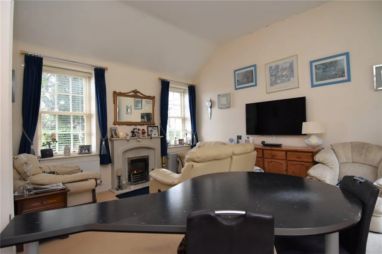 Stable Court, Hadzor, Droitwich, Worcestershire, WR9 7EX, photo 5
