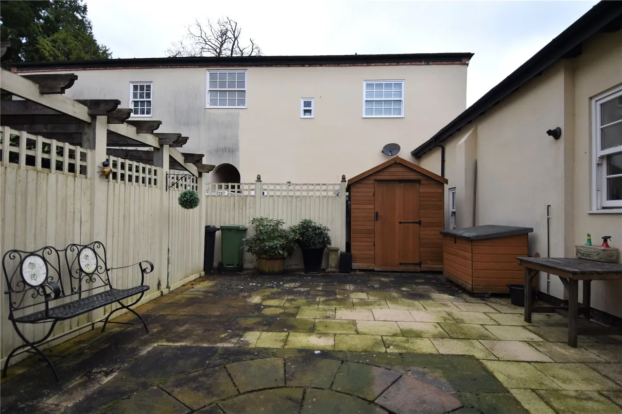 Stable Court, Hadzor, Droitwich, Worcestershire, WR9 7EX, photo 16