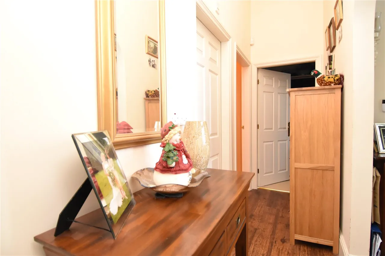 Stable Court, Hadzor, Droitwich, Worcestershire, WR9 7EX, photo 9