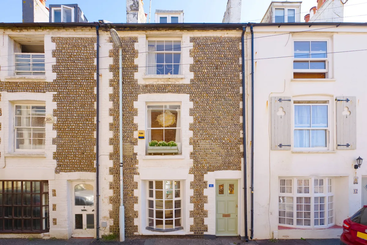 Prospect Place, BN11, photo 2