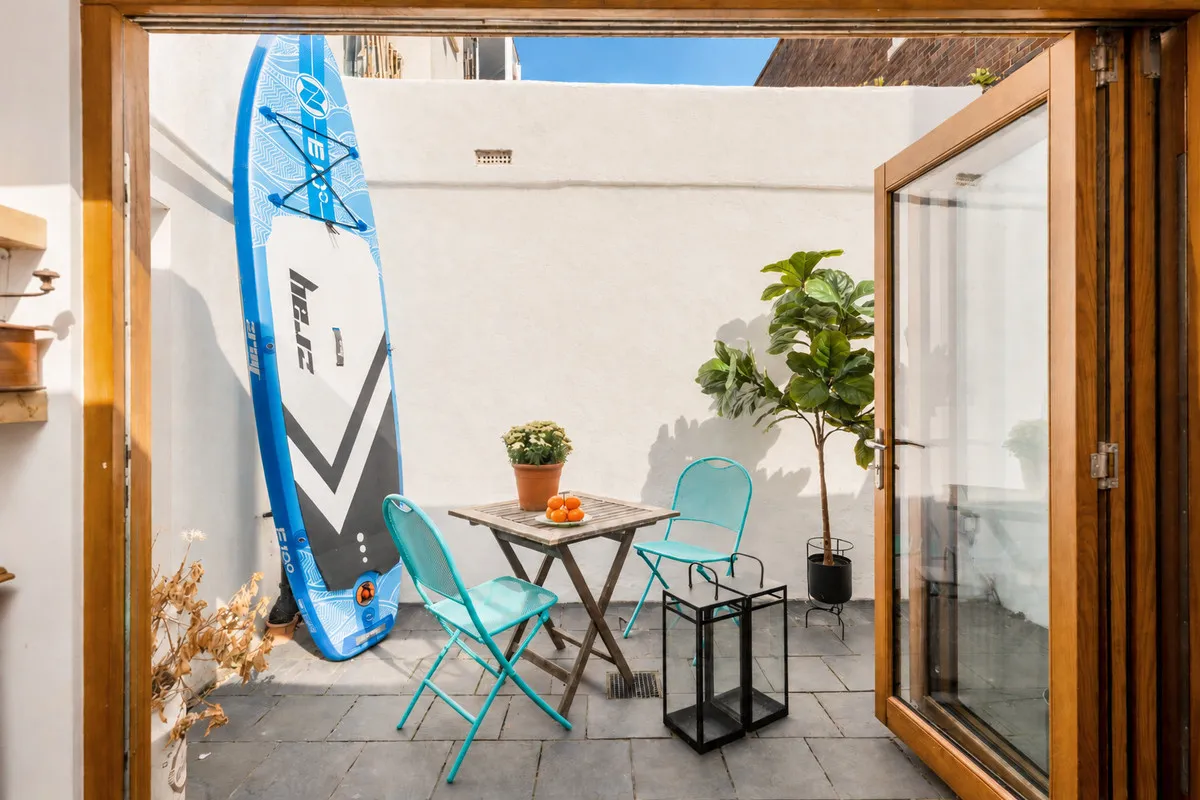 Prospect Place, BN11, photo 14