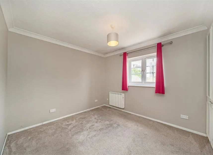 Farrow Lane, New Cross, SE14, photo 5