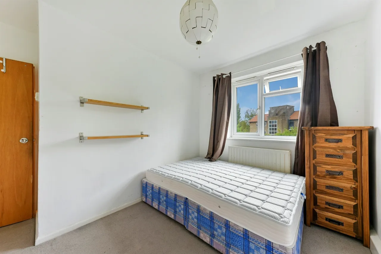Glen Albyn Road, London, photo 5