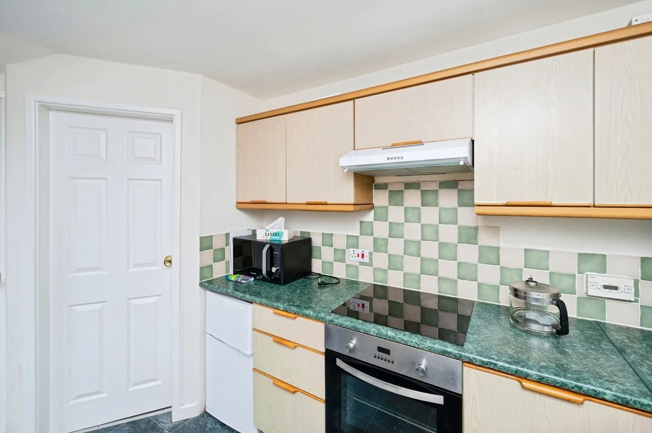 Andover Road, Mansfield, Nottinghamshire, NG19, photo 11