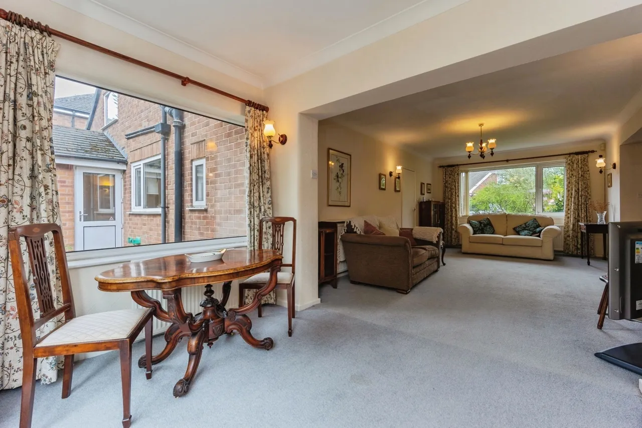 Carlton Avenue, Wilmslow, Cheshire, SK9, photo 19