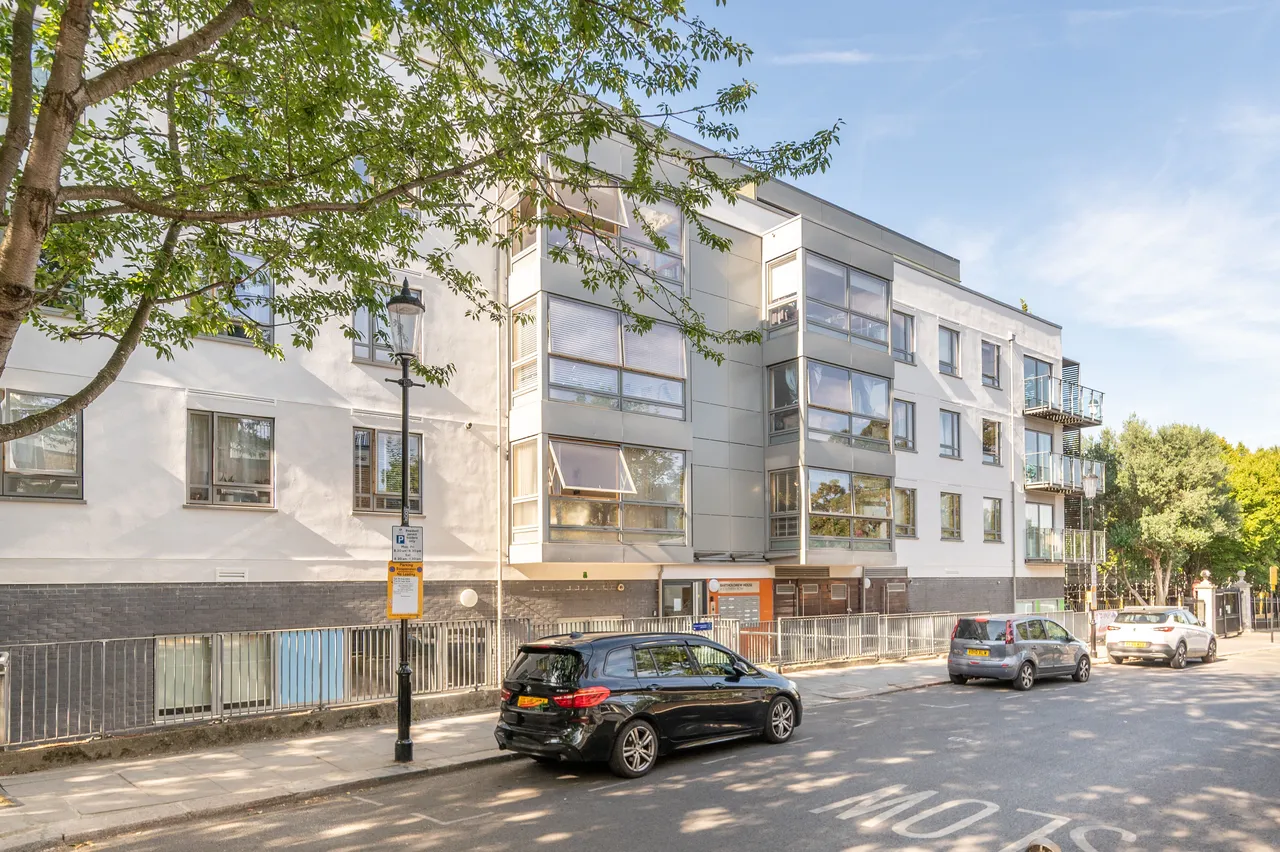 24 Bartholomew House, 4 Southern Row, London, photo 10