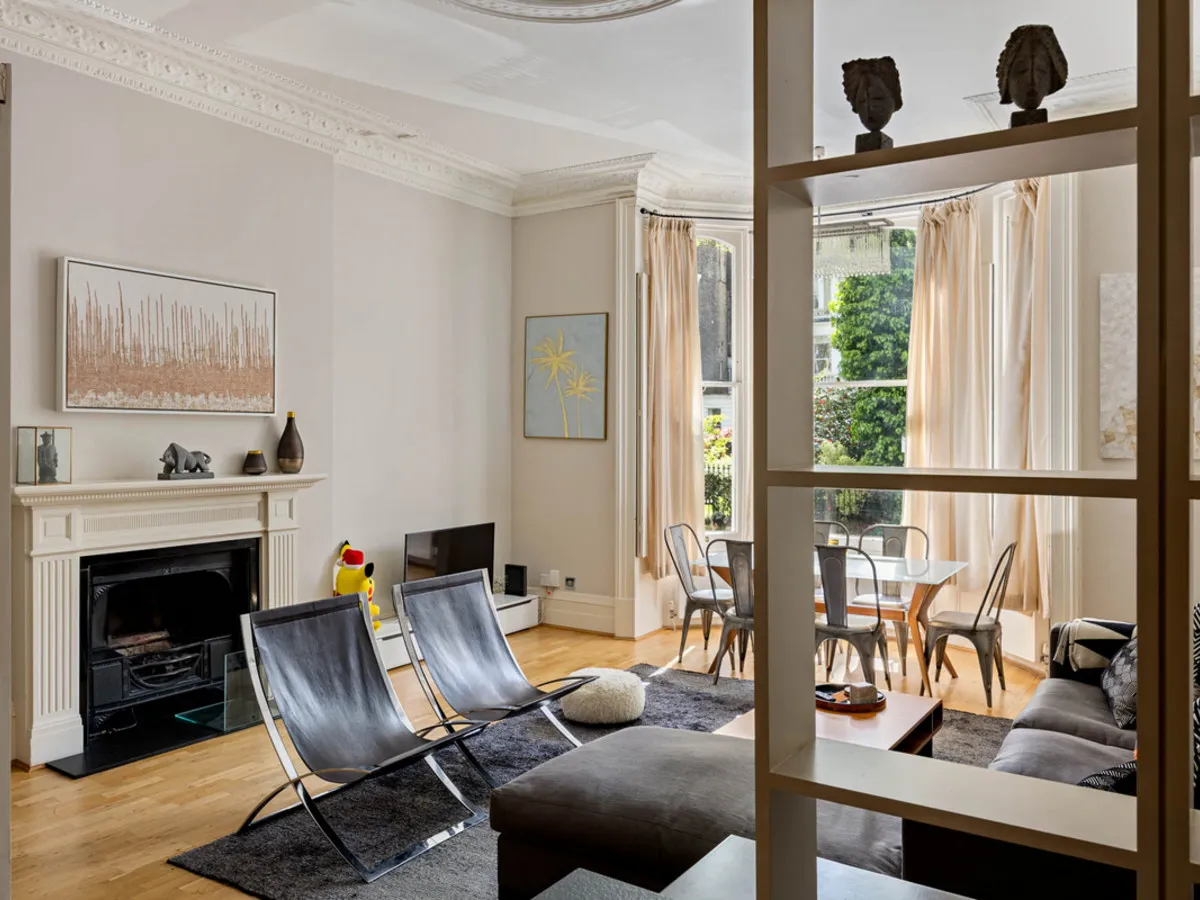 2 bed flat for sale, Lexham Gardens, London, W8