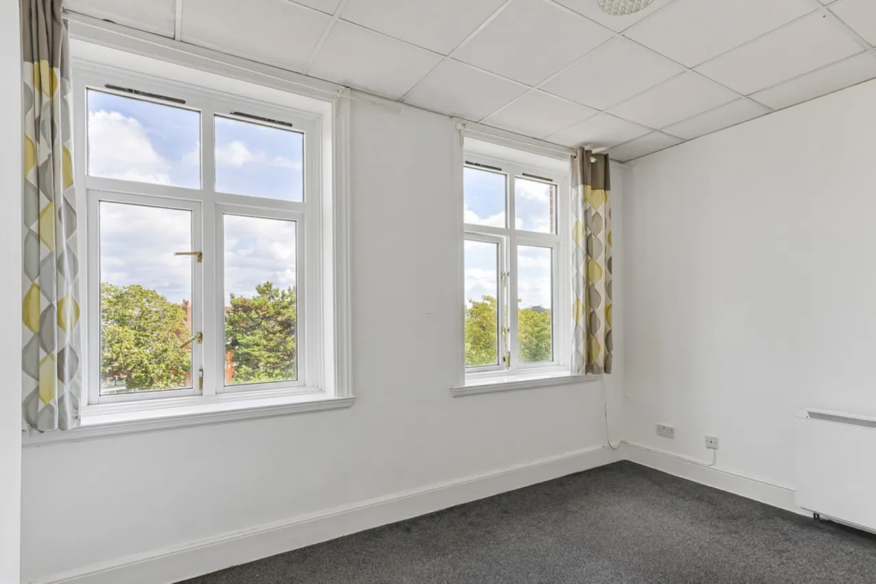 Owls Road, Bournemouth, photo 8