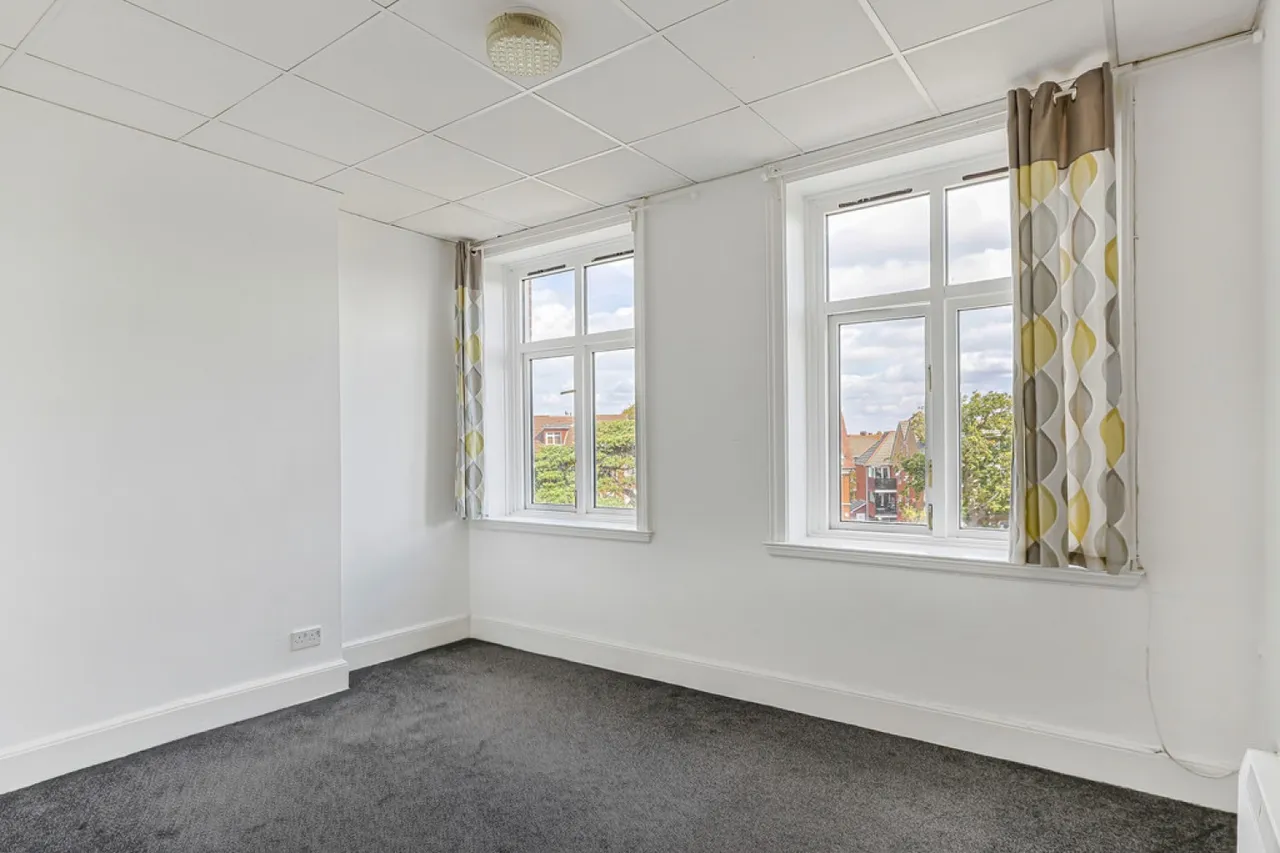 Owls Road, Bournemouth, photo 7