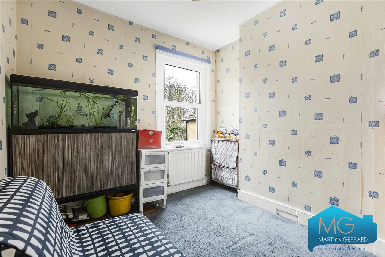 Theobalds Avenue, North Finchley, N12, photo 9