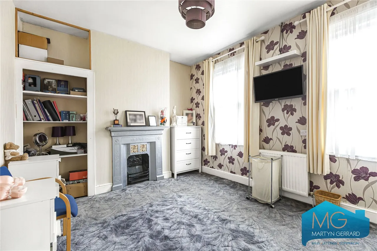 Theobalds Avenue, North Finchley, N12, photo 5