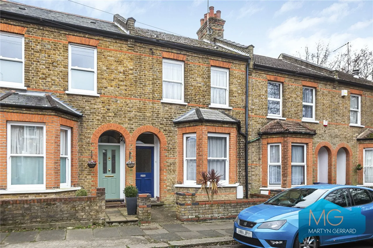 3 bed house for sale, Theobalds Avenue, North Finchley, N12