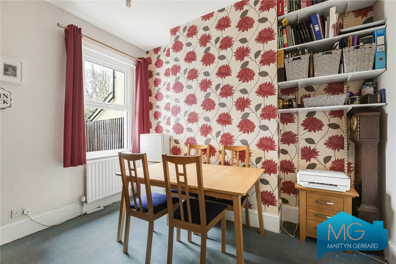 Theobalds Avenue, North Finchley, N12, photo 15