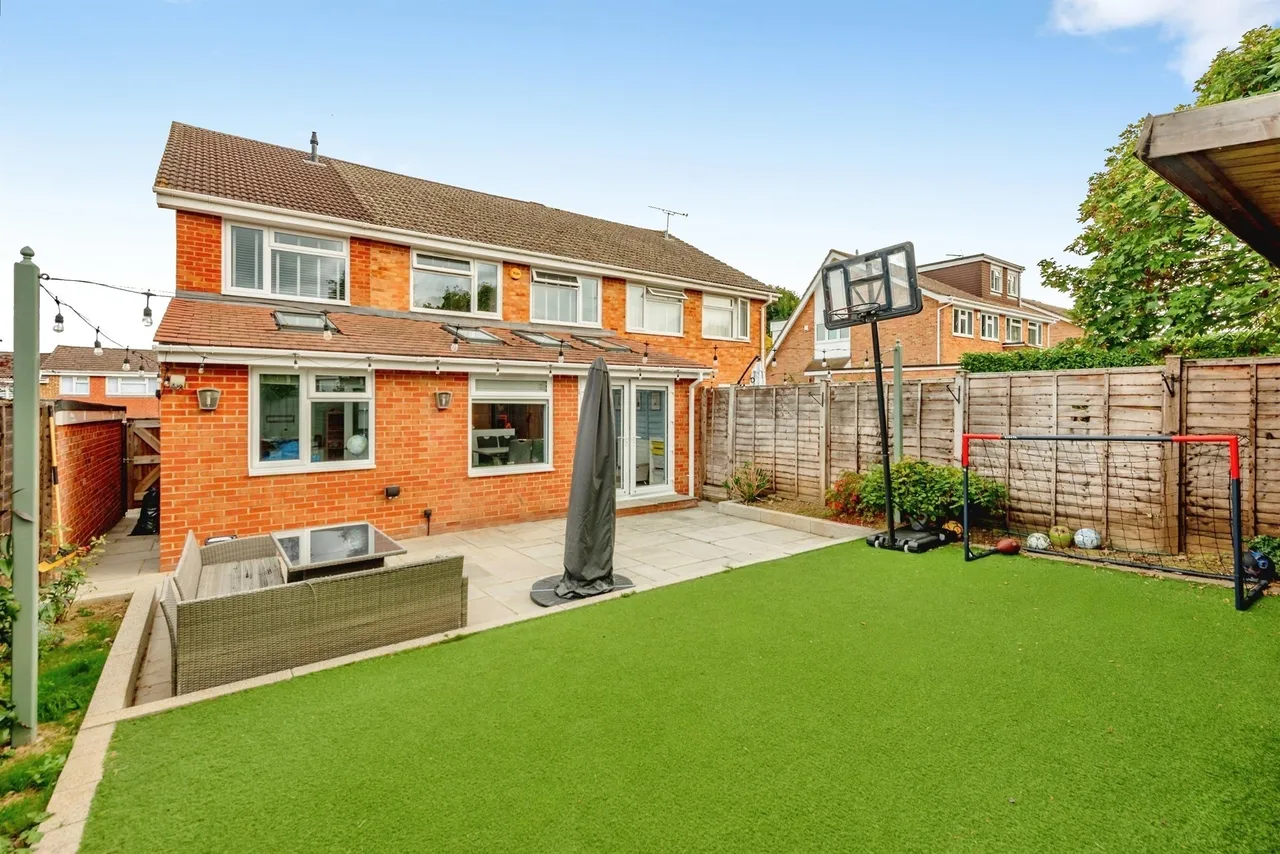 Woodland Drive, Crawley Down, RH10, photo 20