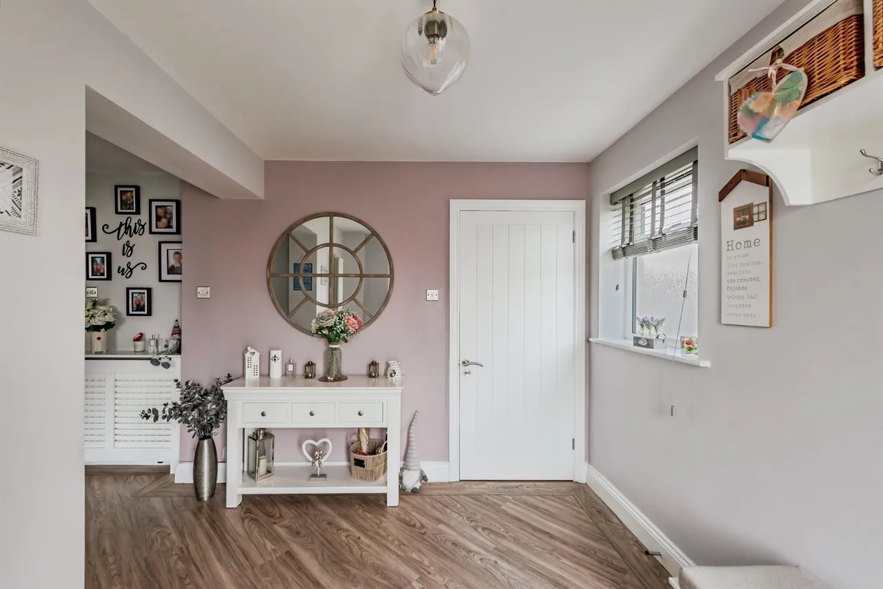 Woodland Drive, Crawley Down, RH10, photo 5