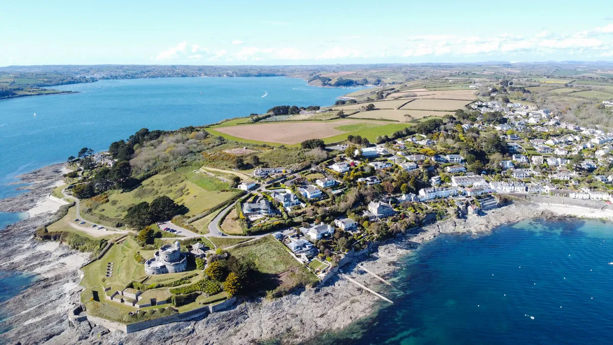 A Prime Waterfront Jewel Where Royalty Once Walked, St. Mawes, photo 5