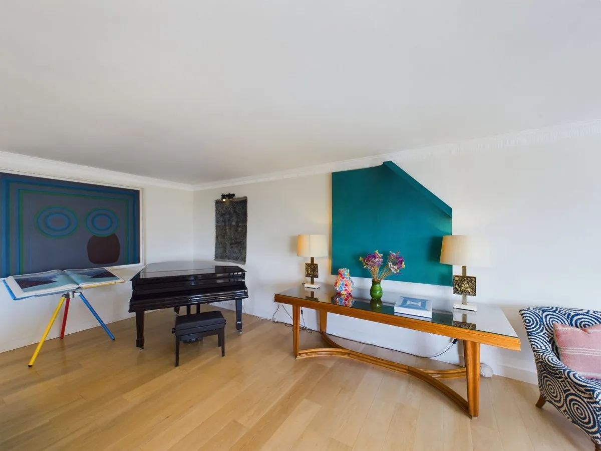 A Prime Waterfront Jewel Where Royalty Once Walked, St. Mawes, photo 17