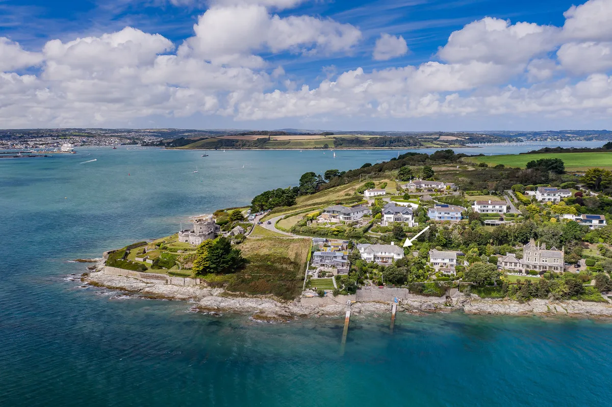A Prime Waterfront Jewel Where Royalty Once Walked, St. Mawes, photo 6