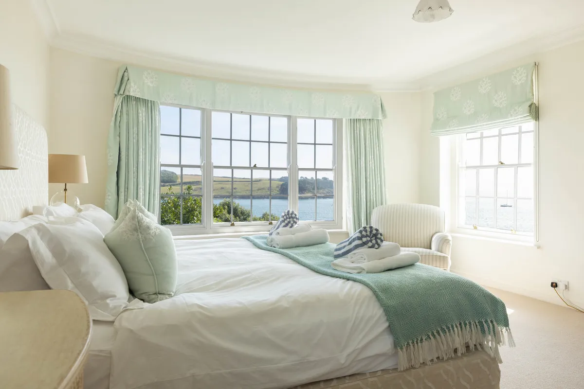 A Prime Waterfront Jewel Where Royalty Once Walked, St. Mawes, photo 27