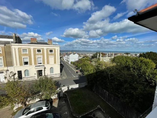 1 bed flat to rent, Melville Street, Ryde, PO33